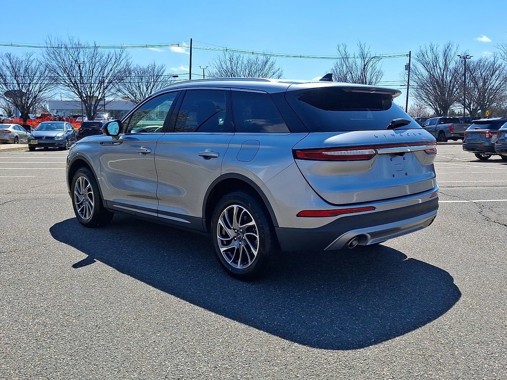 Certified 2022 Lincoln Corsair AWD w/ Equipment Group 101A image 7