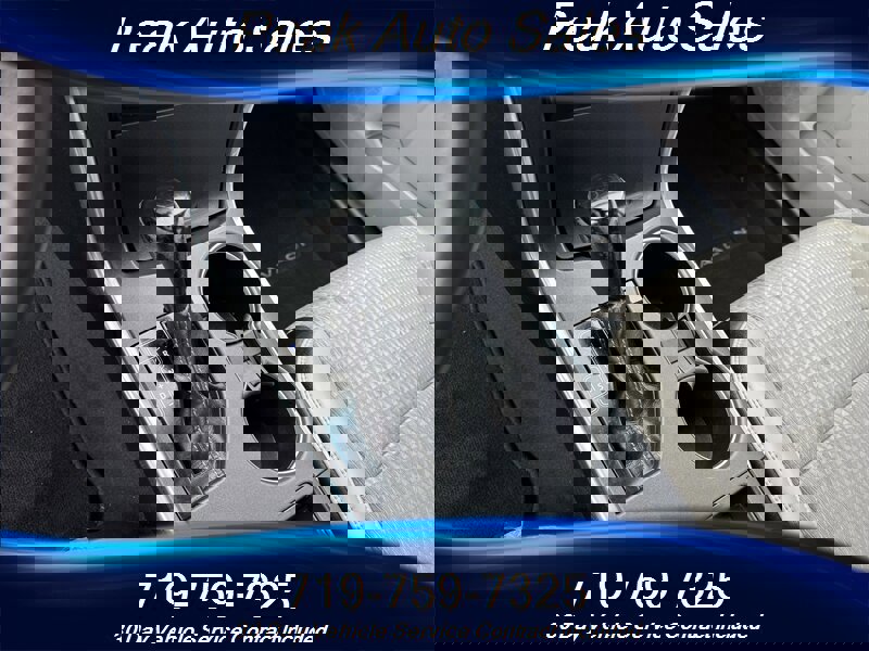 Used 2015 Toyota Camry SE image 22