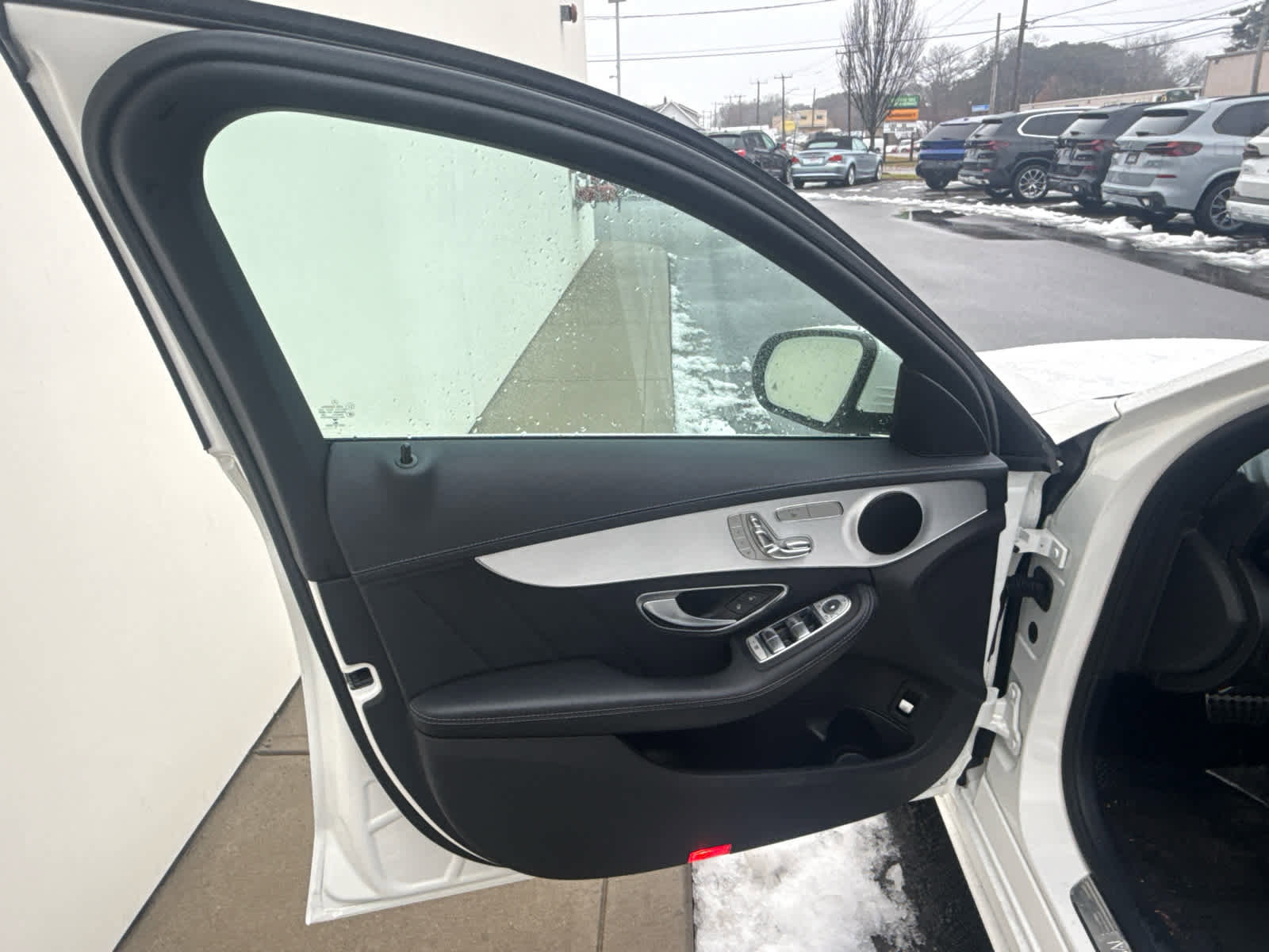 Used 2016 Mercedes-Benz C 300 Sport image 10