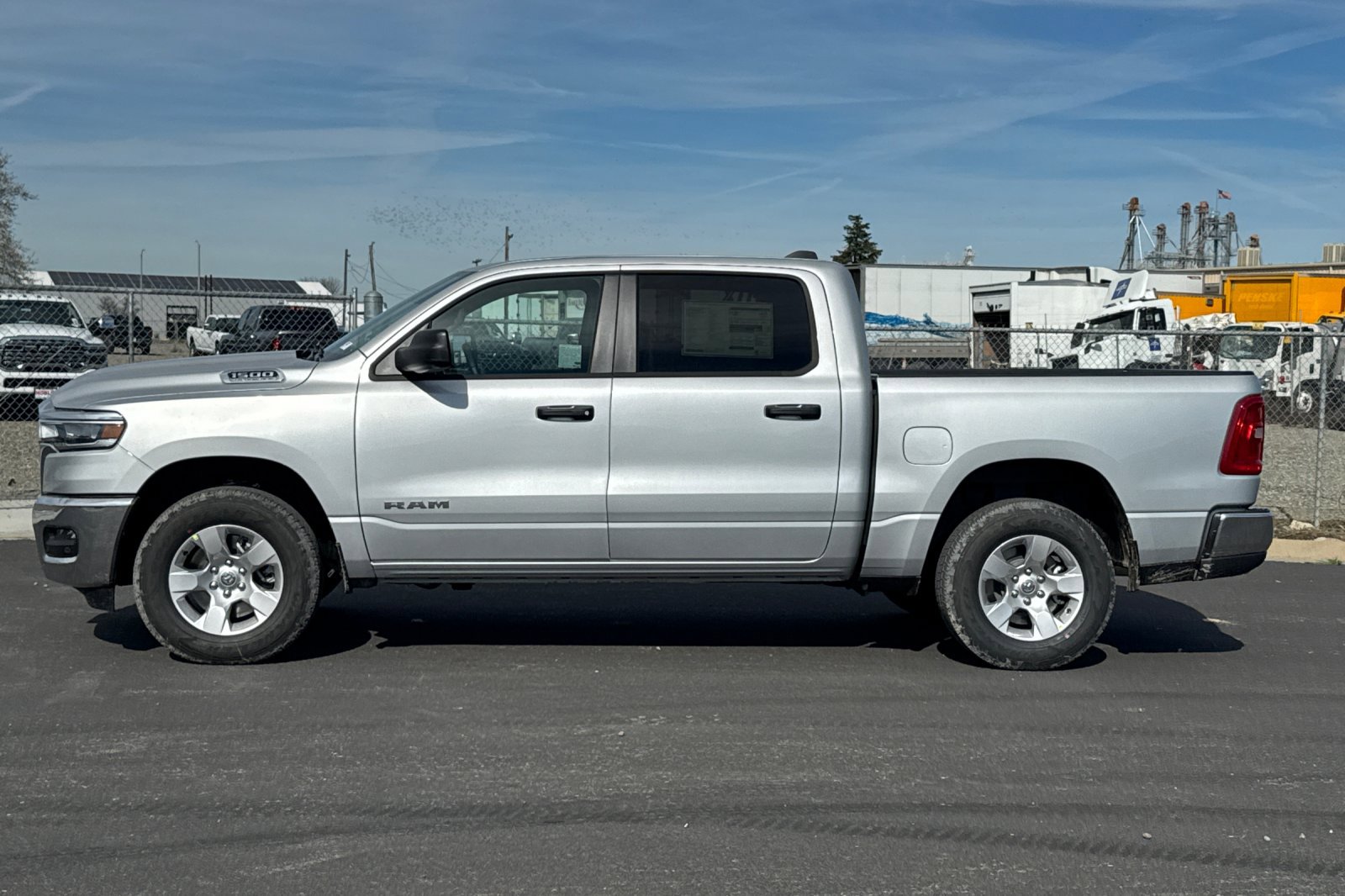 New 2026 RAM 1500 4x4 Crew Cab image 6