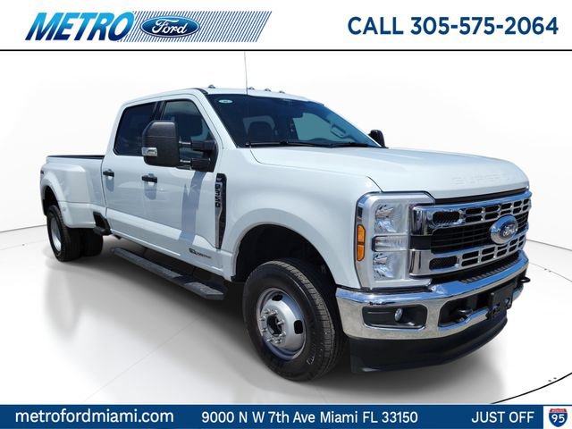 Used 2026 Ford F350 XLT image 1