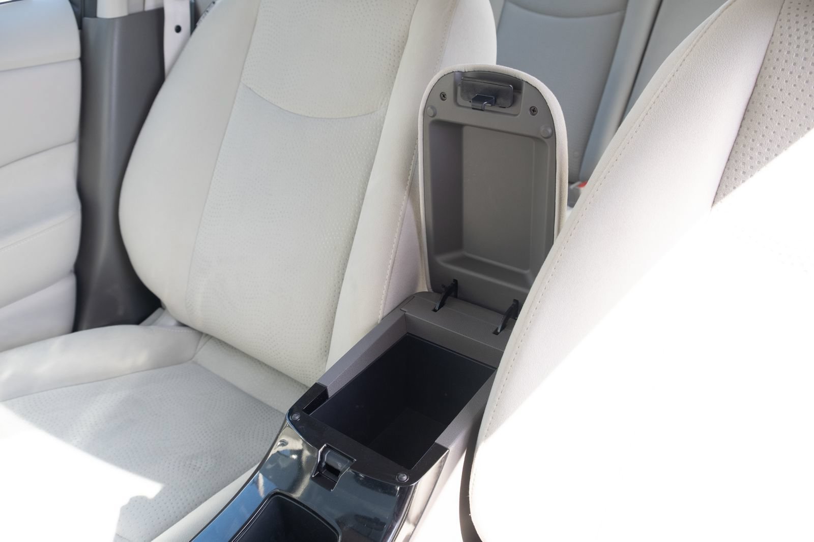Used 2015 Nissan Leaf SV FWD image 14