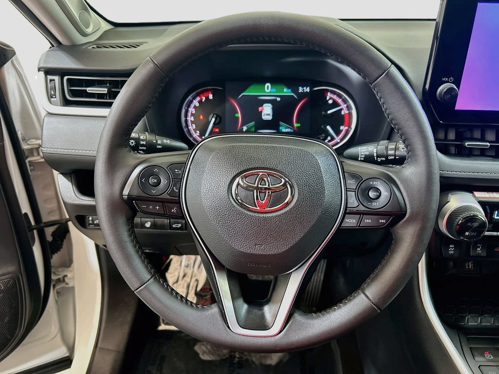 Used 2025 Toyota RAV4 XLE Premium w/ Weather Package AWD/4WD image 10