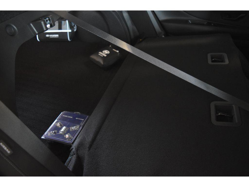 New 2025 Hyundai Elantra Sport image 72