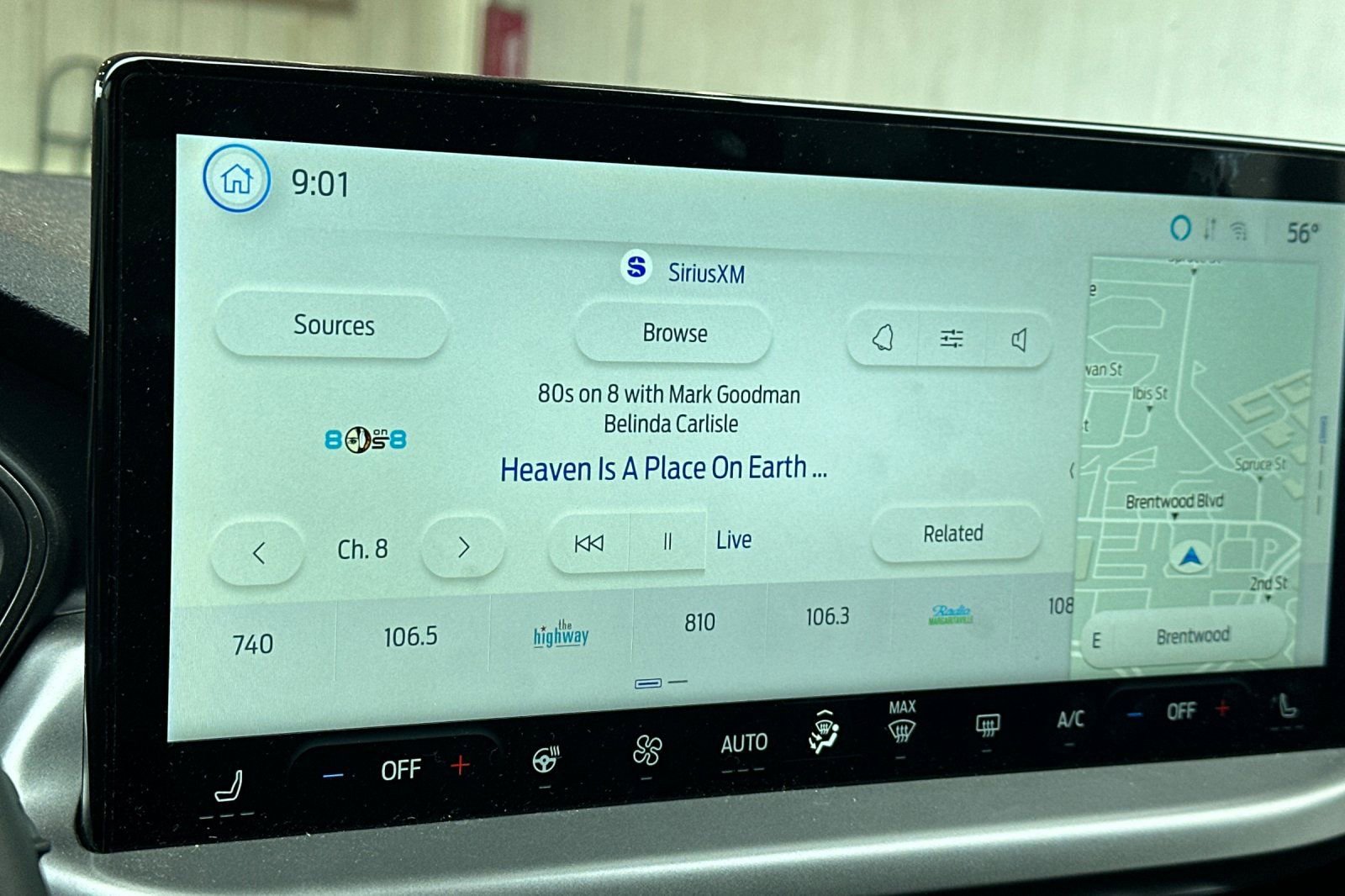 Used 2025 Ford Escape SE FWD image 14