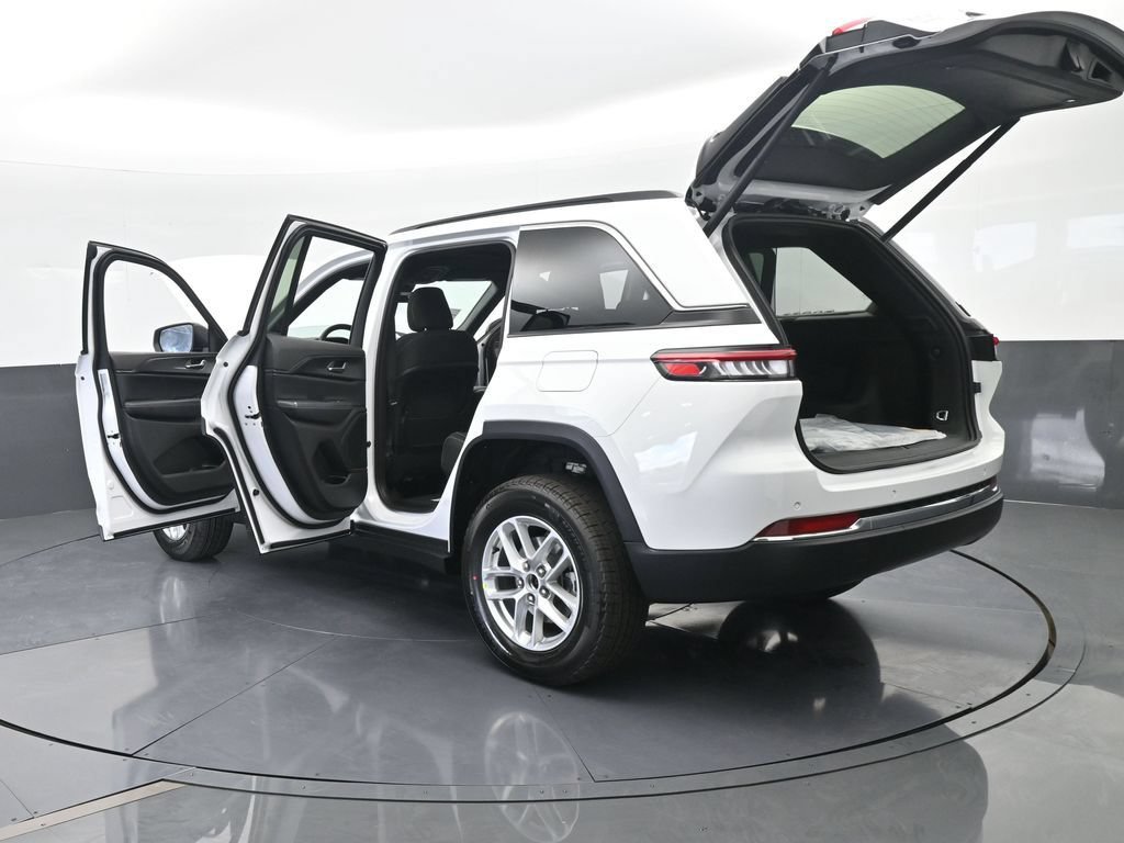 New 2026 Jeep Grand Cherokee Laredo X AWD/4WD image 72