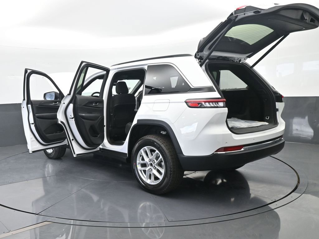 New 2026 Jeep Grand Cherokee Laredo X AWD/4WD image 72