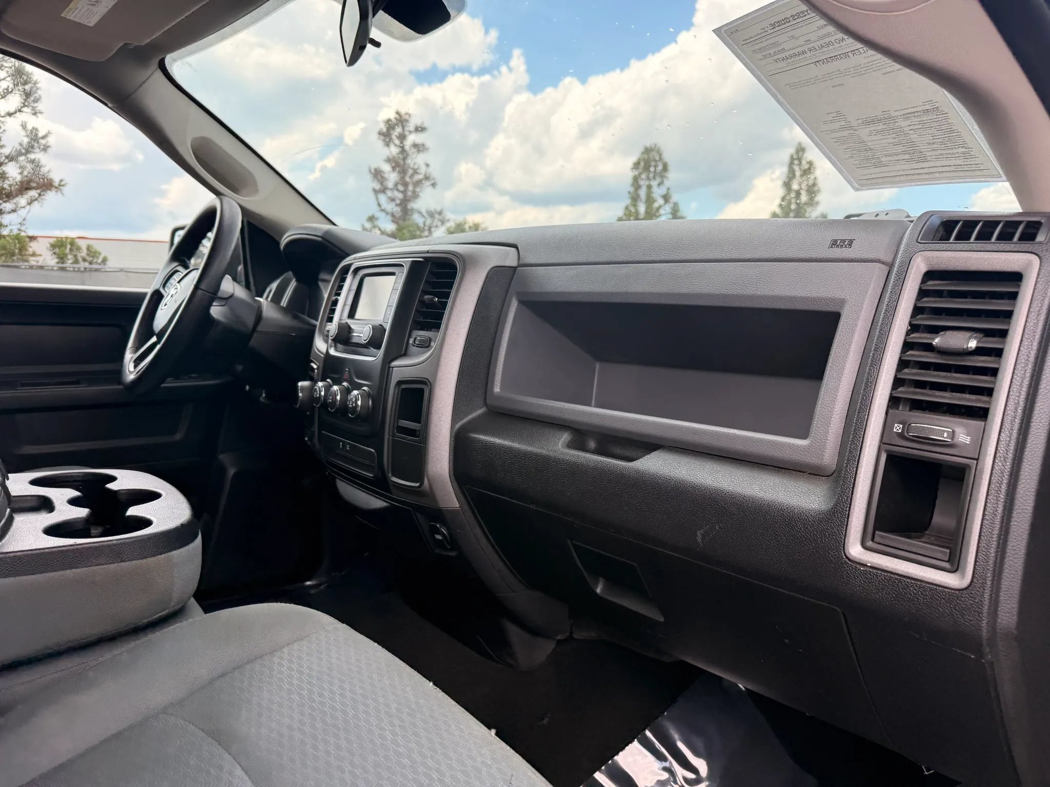 Used 2017 RAM 1500 Express AWD/4WD image 19