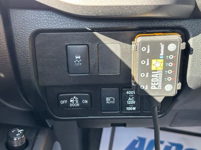 Used 2021 Toyota Tacoma TRD Off-Road w/ Technology Package image 31