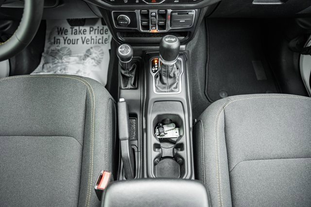 Used 2024 Jeep Wrangler Sport S image 36