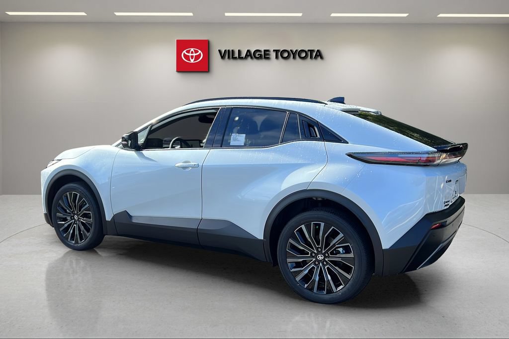 New 2026 Toyota C-HR AWD/4WD image 3