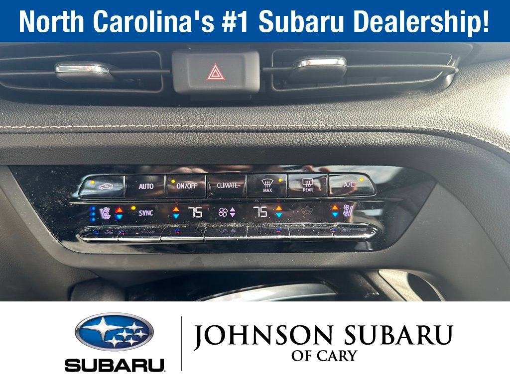 Used 2022 Buick Envision Avenir w/ Technology Package II AWD/4WD image 13