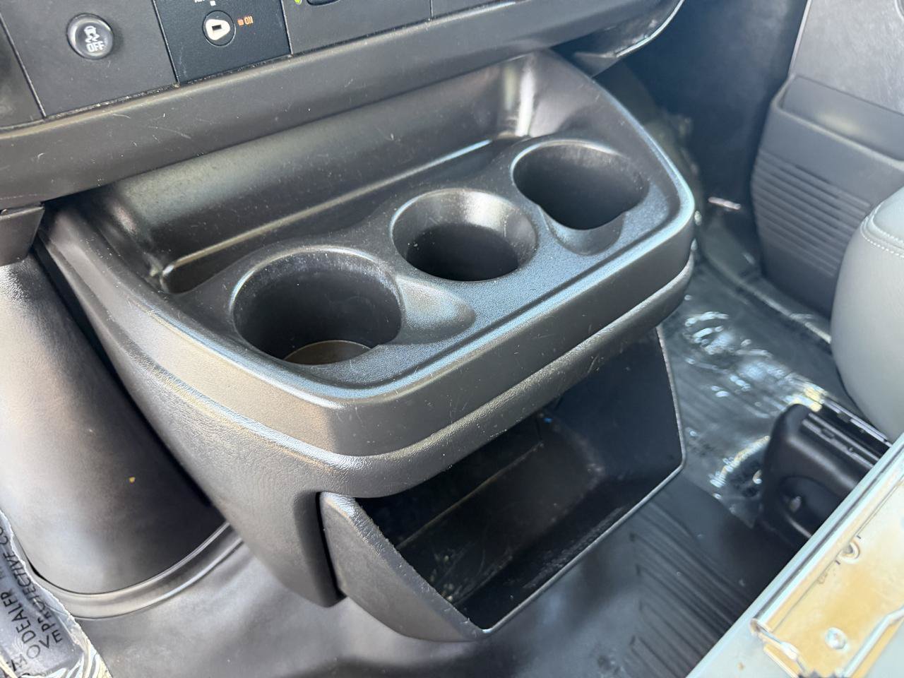 Used 2020 Chevrolet Express 3500 w/ Power Convenience Package RWD image 21