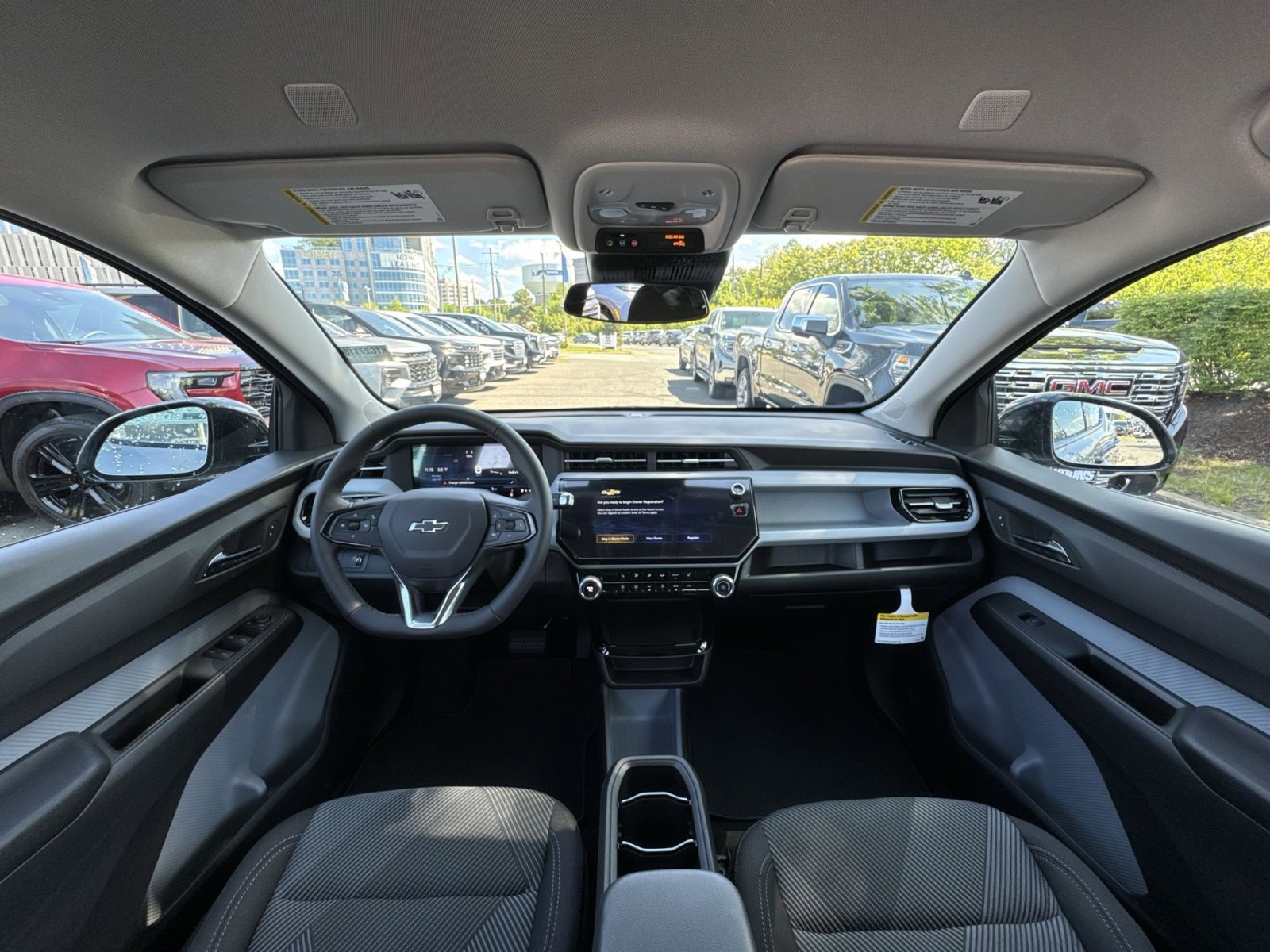 New 2027 Chevrolet Bolt LT w/ Comfort Package FWD image 23