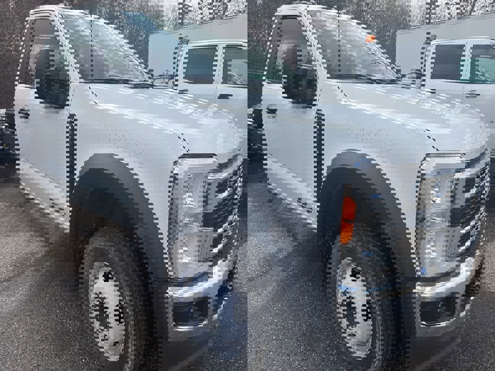 Used 2023 Ford F450 XLT w/ XLT Value Package image 16