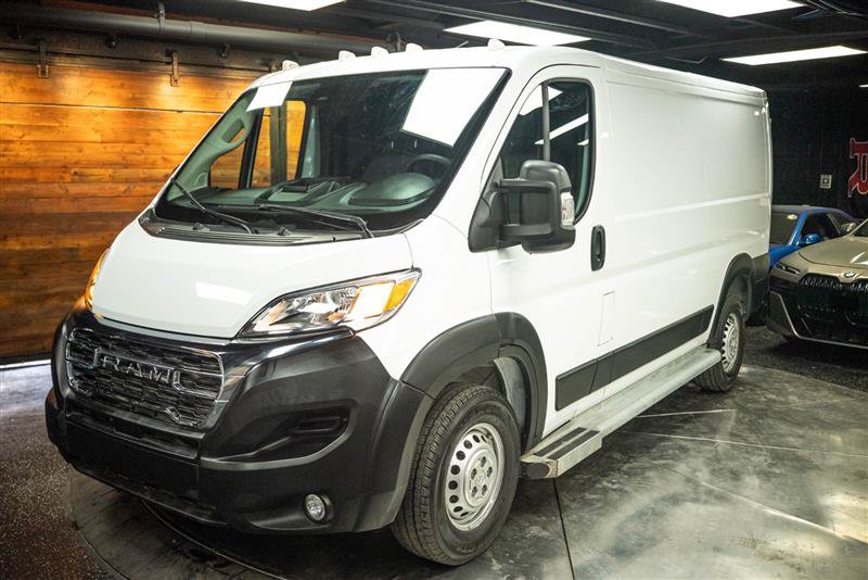 Used 2025 RAM ProMaster 2500 w/ U-Haul Equipment Group FWD image 2