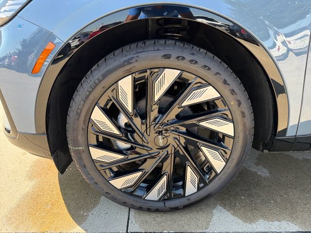New 2026 Lincoln Nautilus Reserve AWD/4WD image 12