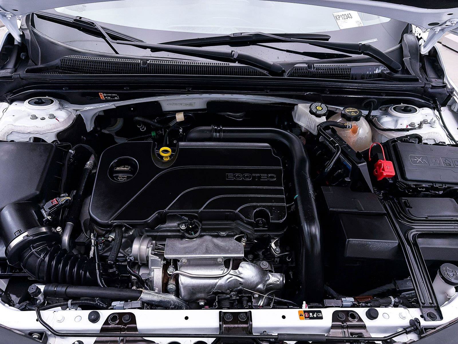 Used 2024 Chevrolet Malibu LS FWD image 2