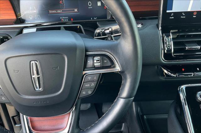 Used 2024 Lincoln Navigator Reserve w/ Monochromatic Package image 11