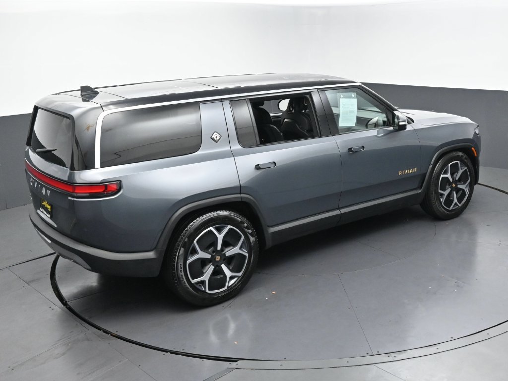 Used 2023 Rivian R1S Adventure Quad AWD/4WD image 38