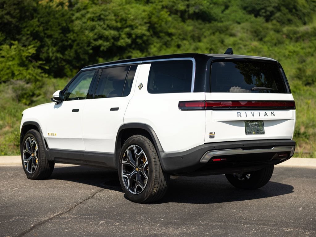Used 2023 Rivian R1S Launch Edition AWD/4WD image 4