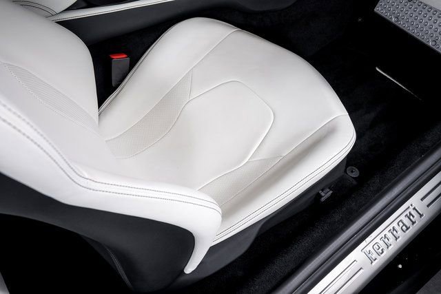 Certified 2019 Ferrari Portofino image 60