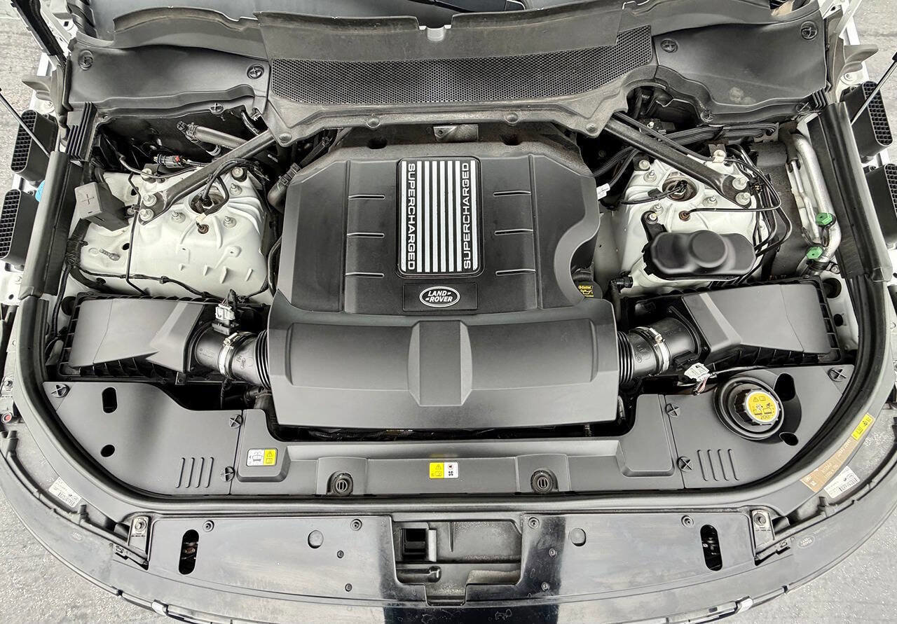 Used 2019 Land Rover Range Rover Supercharged AWD/4WD image 12