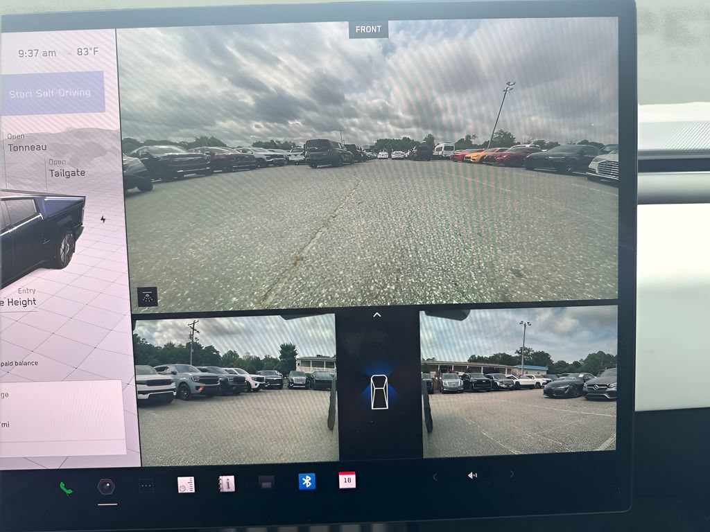 Used 2024 Tesla Cybertruck AWD Crew Cab image 22