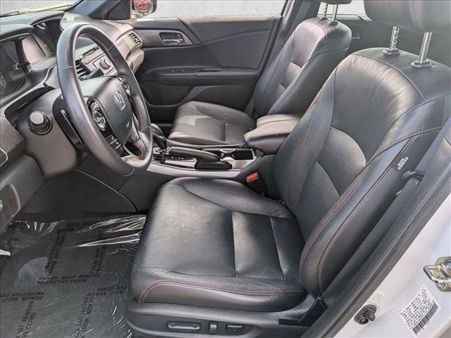 Used 2017 Honda Accord Sport Special Edition image 16