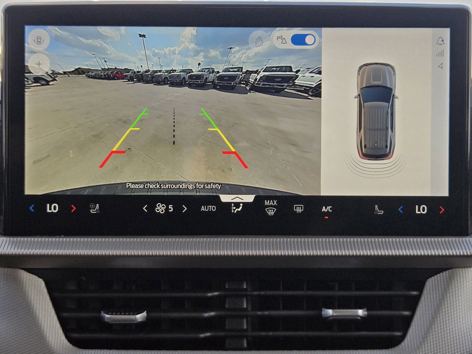 New 2026 Ford Explorer Active w/ Active Comfort Package image 19