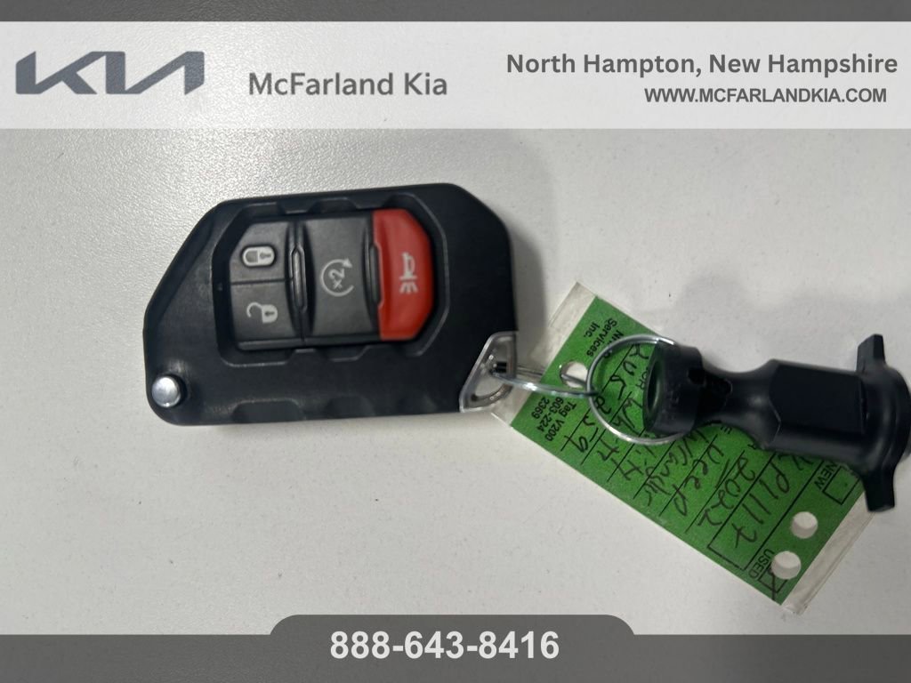 Used 2022 Jeep Wrangler Unlimited Rubicon 4xe w/ Cold Weather Group image 31