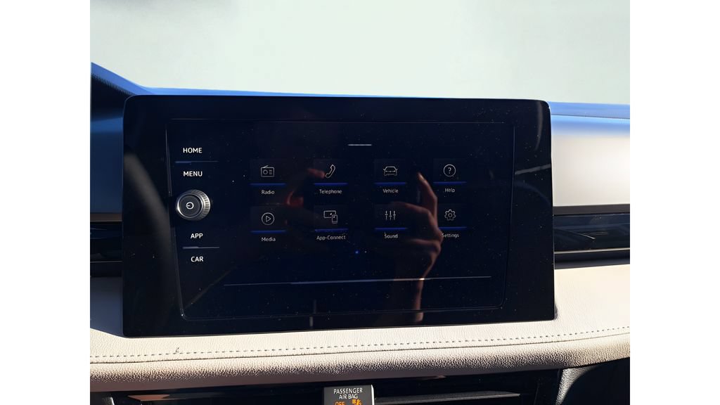 New 2025 Volkswagen Taos S AWD/4WD image 24