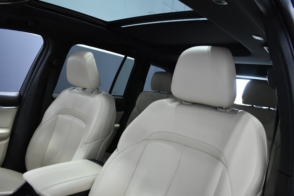 Used 2024 Jeep Grand Cherokee Limited RWD image 17