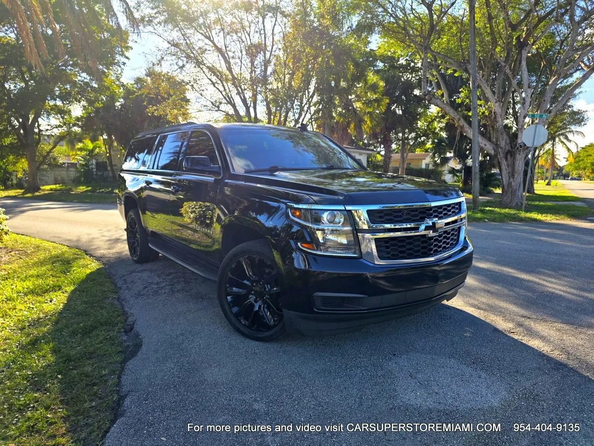 Used 2018 Chevrolet Suburban LT RWD image 76