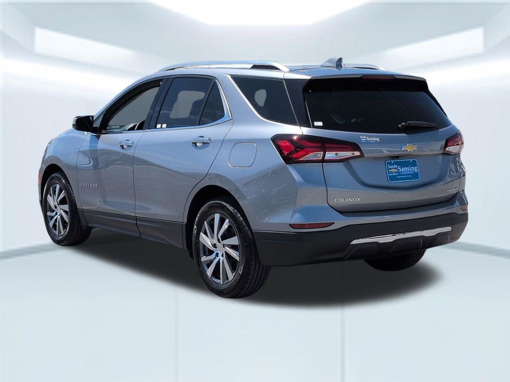 Used 2024 Chevrolet Equinox Premier FWD image 4