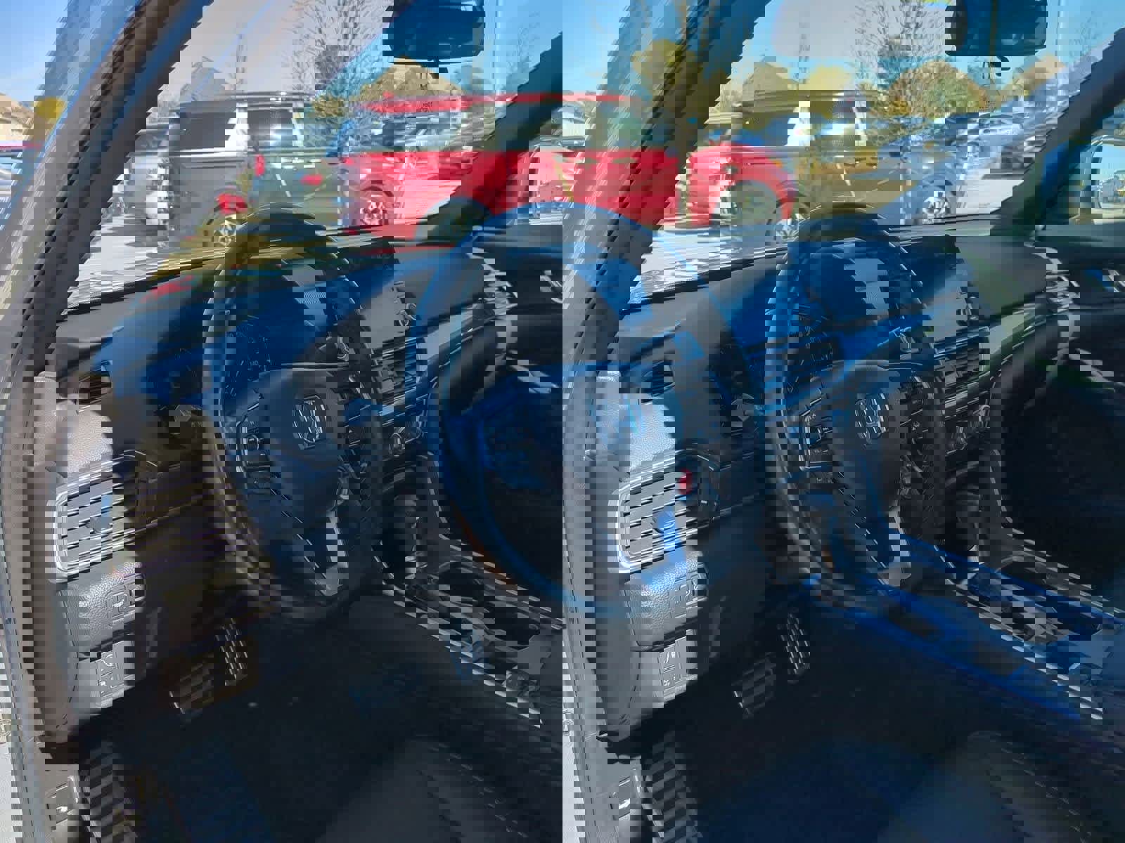 Used 2018 Honda Accord Sport image 2