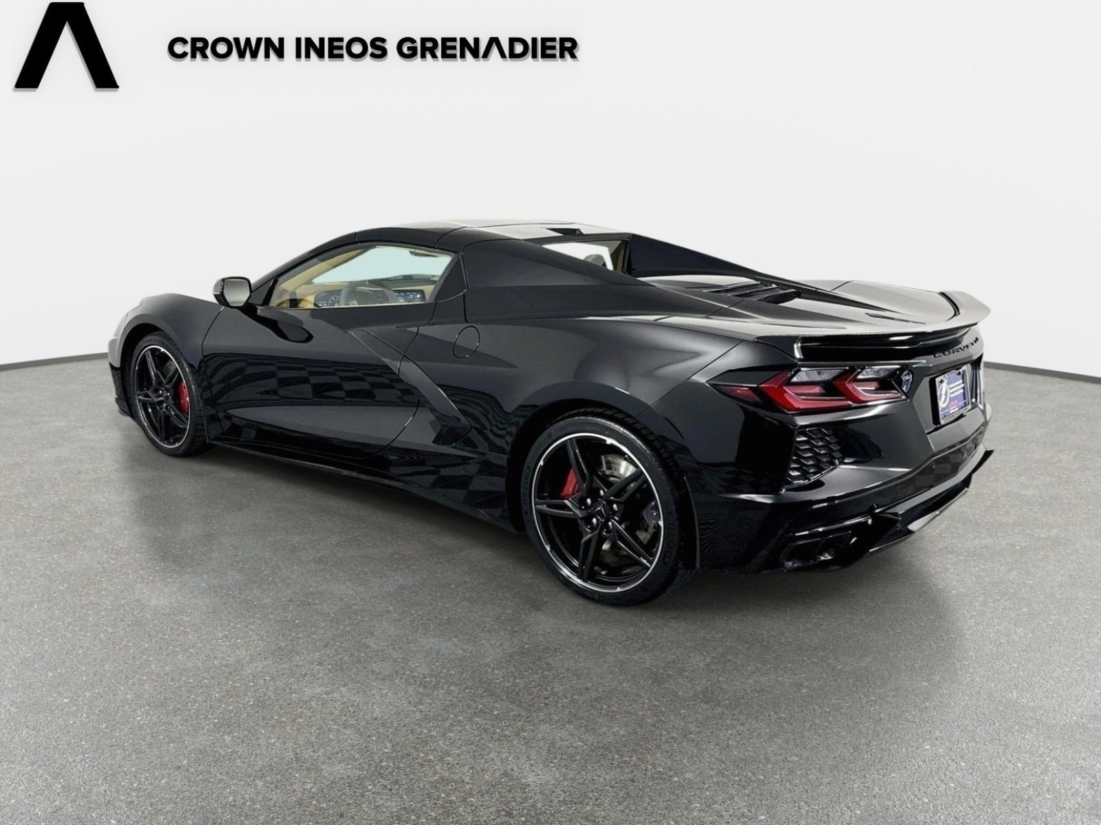 Used 2023 Chevrolet Corvette Stingray Premium Conv w/ Z51 Performance Package RWD image 7