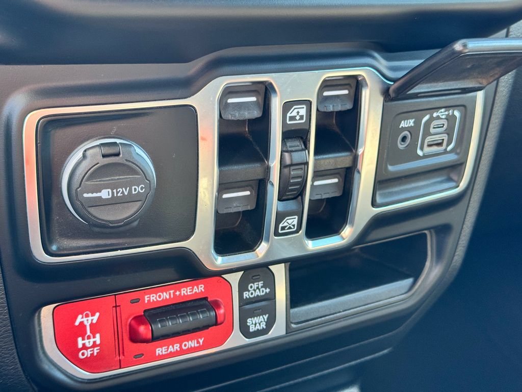 Used 2021 Jeep Wrangler Unlimited Rubicon AWD/4WD image 23