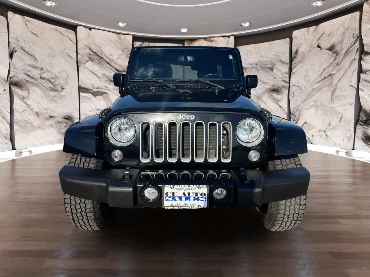 Used 2018 Jeep Wrangler Unlimited Sahara w/ Connectivity Group image 8