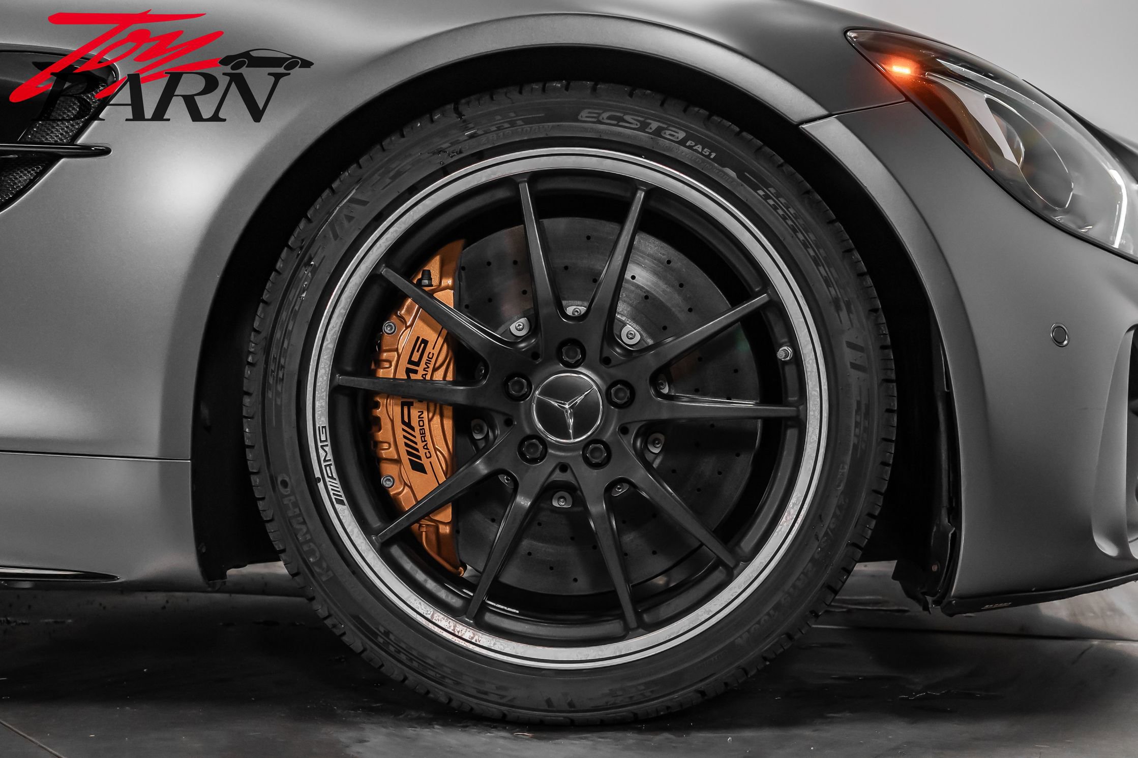 Used 2018 Mercedes-Benz AMG GT R image 18