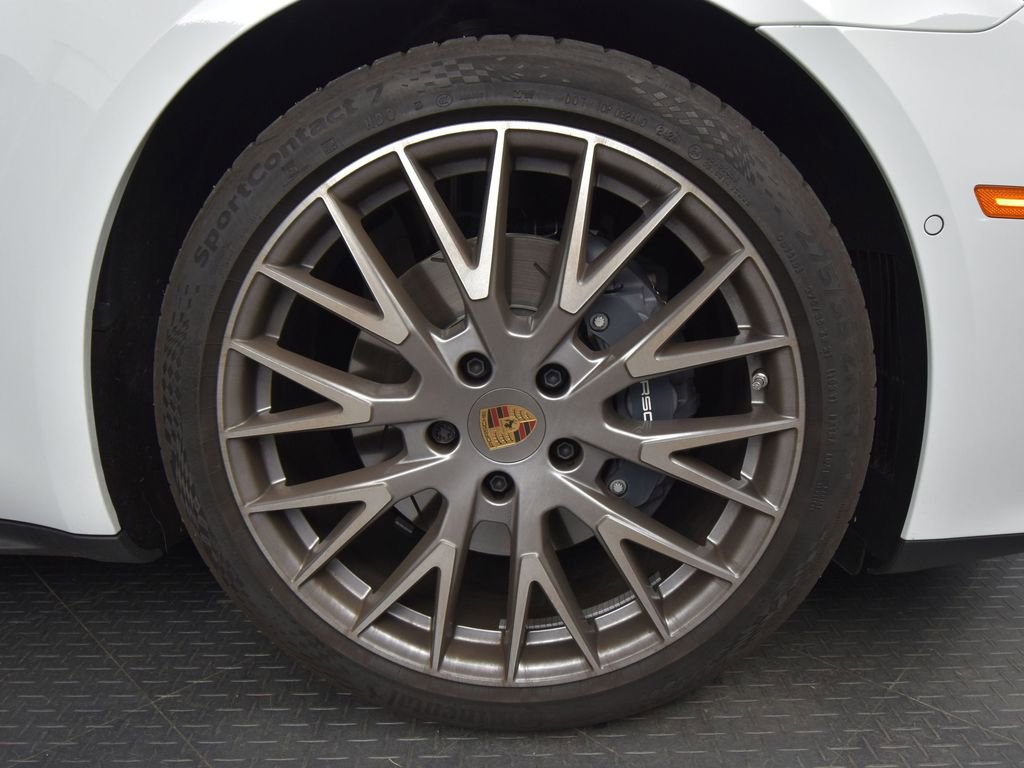 Used 2025 Porsche Panamera 4 image 19