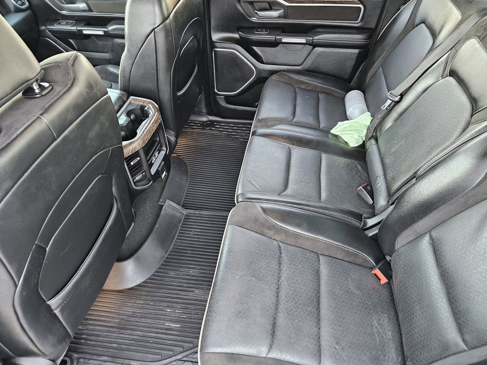 Used 2020 RAM 1500 Laramie AWD/4WD image 32