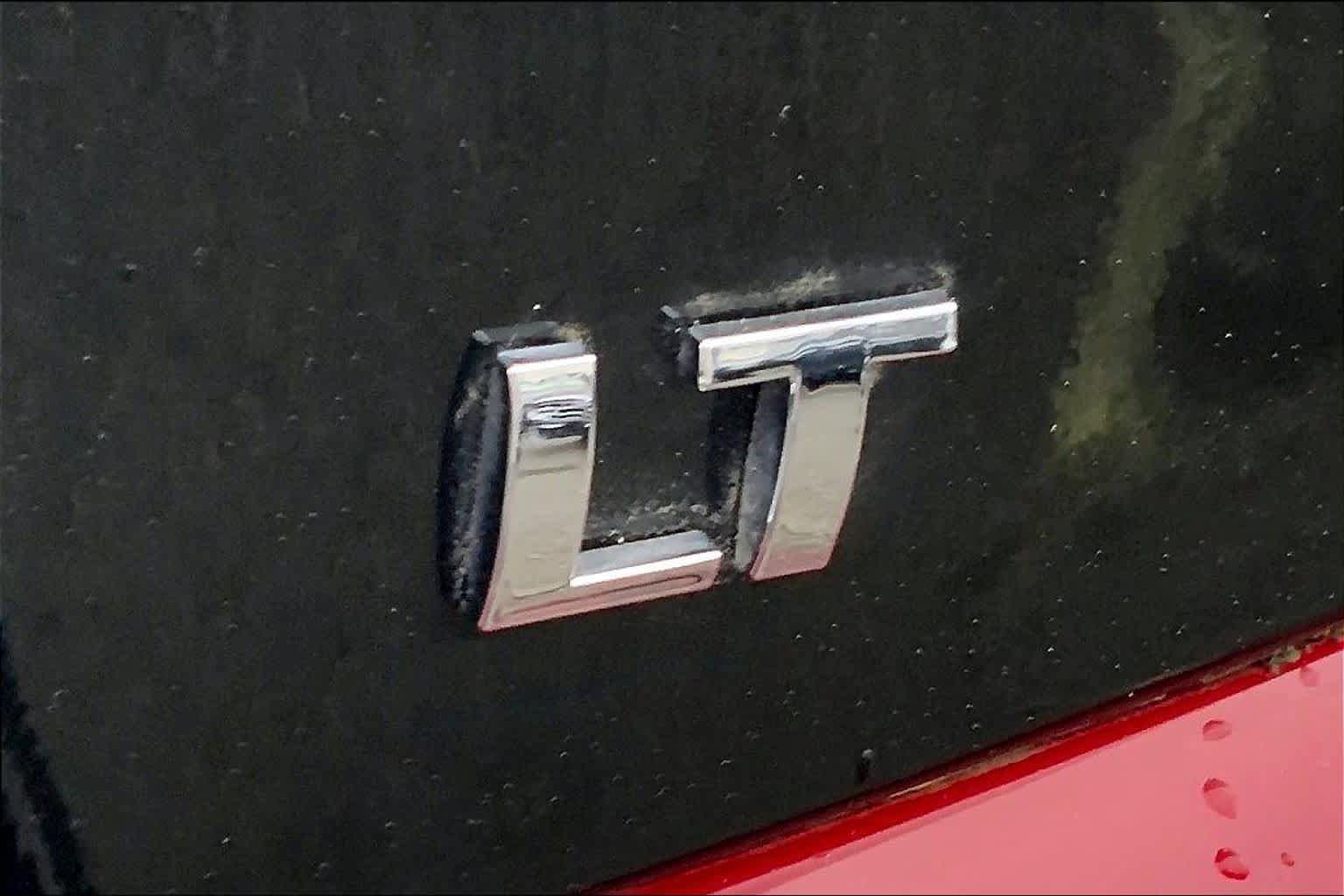 Used 2022 Chevrolet Malibu LT FWD image 10
