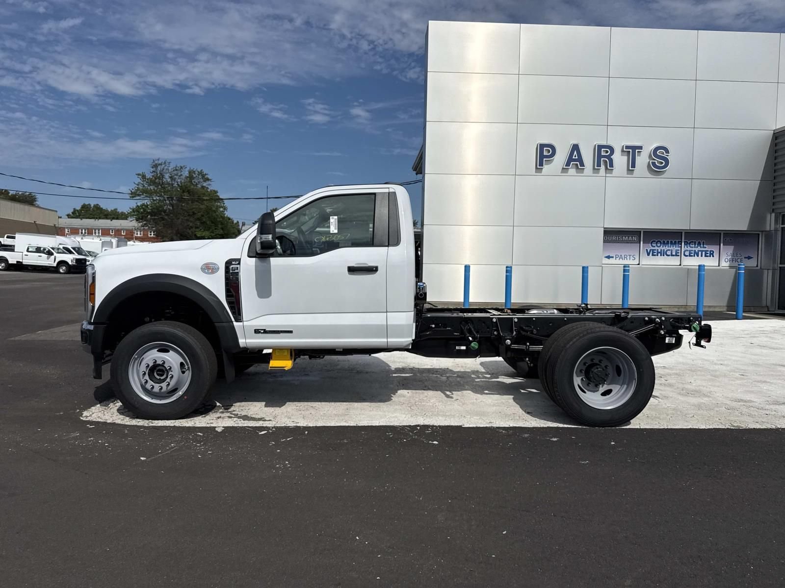 New 2026 Ford F600 4x4 Regular Cab Super Duty w/ XLT Value Package image 6