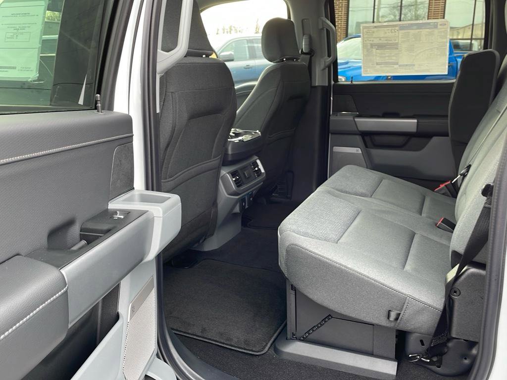 New 2025 Ford F150 XLT w/ Equipment Group 303A High image 27