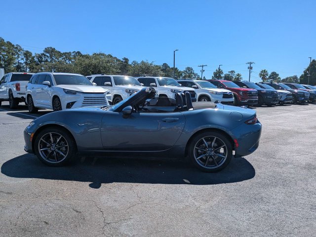 Used 2016 MAZDA MX-5 Miata Grand Touring RWD image 8