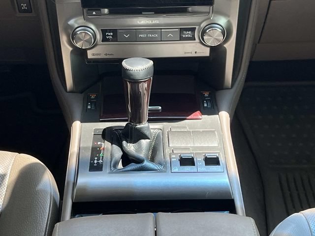 Used 2017 Lexus GX 460 AWD/4WD image 18