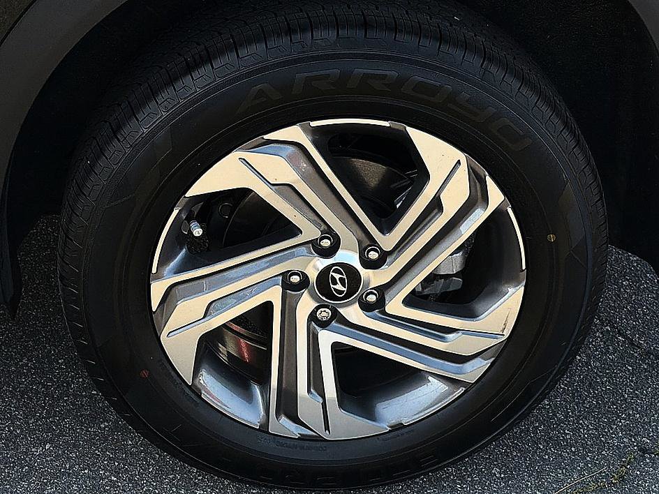 Certified 2023 Hyundai Santa Fe SE w/ Cargo Package image 5