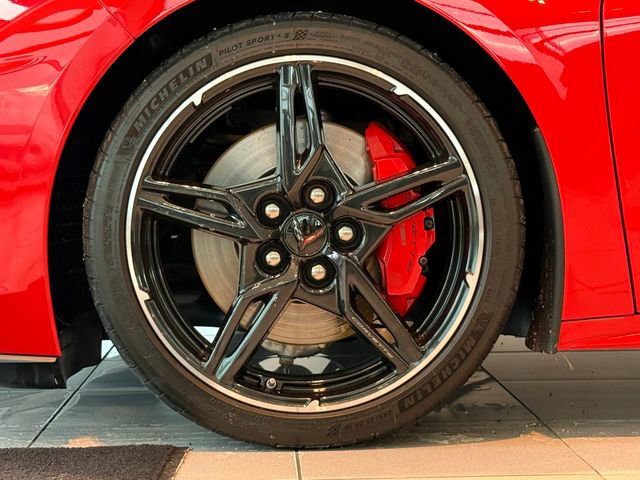 Certified 2022 Chevrolet Corvette Stingray Preferred Cpe w/ Z51 Performance Package image 9