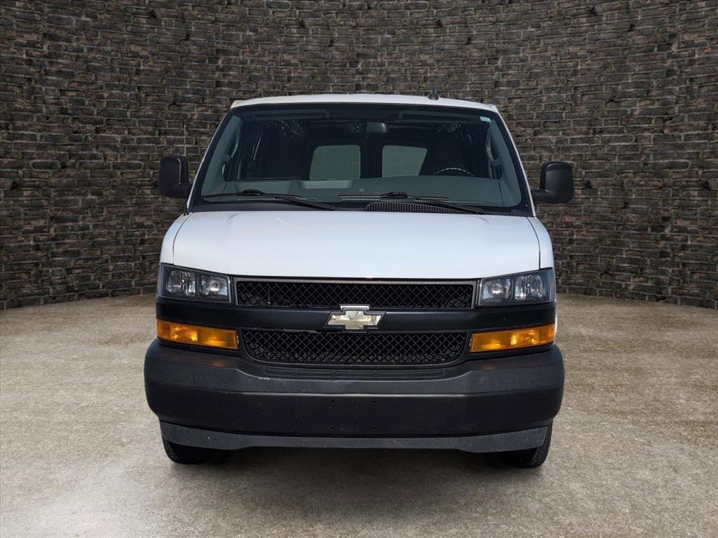 Used 2021 Chevrolet Express 2500 Extended w/ Driver Convenience Package image 4